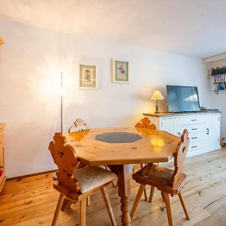 Homes - Casa Gronda 2 *